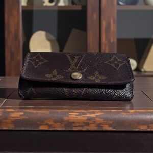 Louis Vuitton Monogram 4-Key Holder | Budget LV